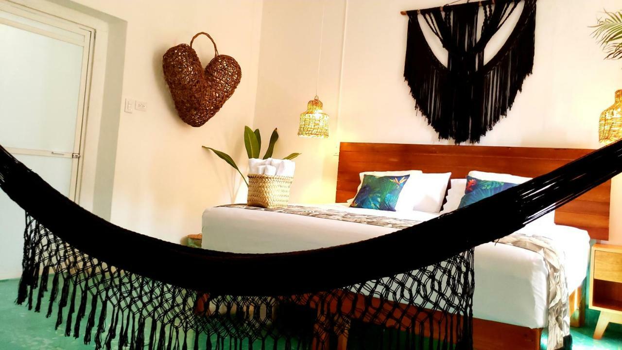 Casa Baeza Apartament, The Best Location, 70Mts From The Sea Cozumel Exterior photo